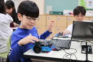 완도중앙초, 3~4학년 대상 ‘AI·디지털 과학융합’ 진로체험 운영