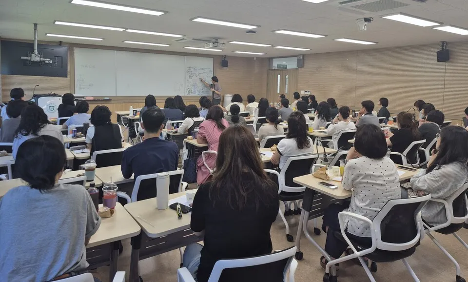 여수교육지원청, 학생심리 조기발견과 맞춤지원 역량 강화 - 교육 | 코리아NEWS