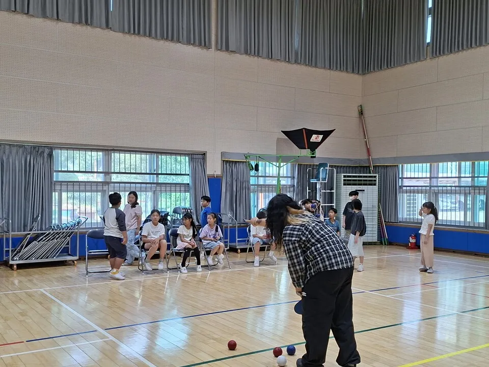 진도의신초, 전교생 장애인식개선 교육…휠체어·안대 체험