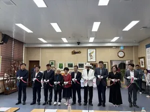 영광교육지원청, 여름특별전 '김성운 초대전' 개막