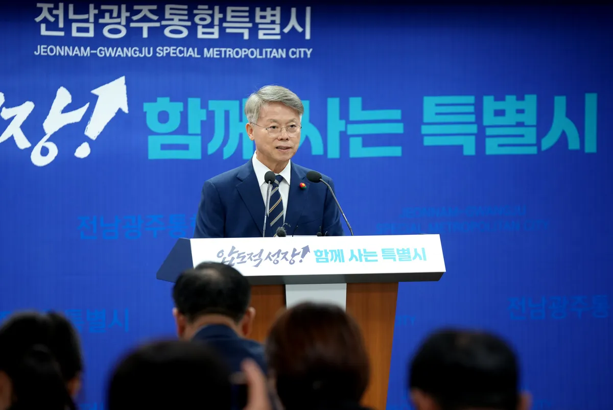 민형배 통합특별시장, 무안청사 상시 집무 개시…서남권 현안 직접 해결
