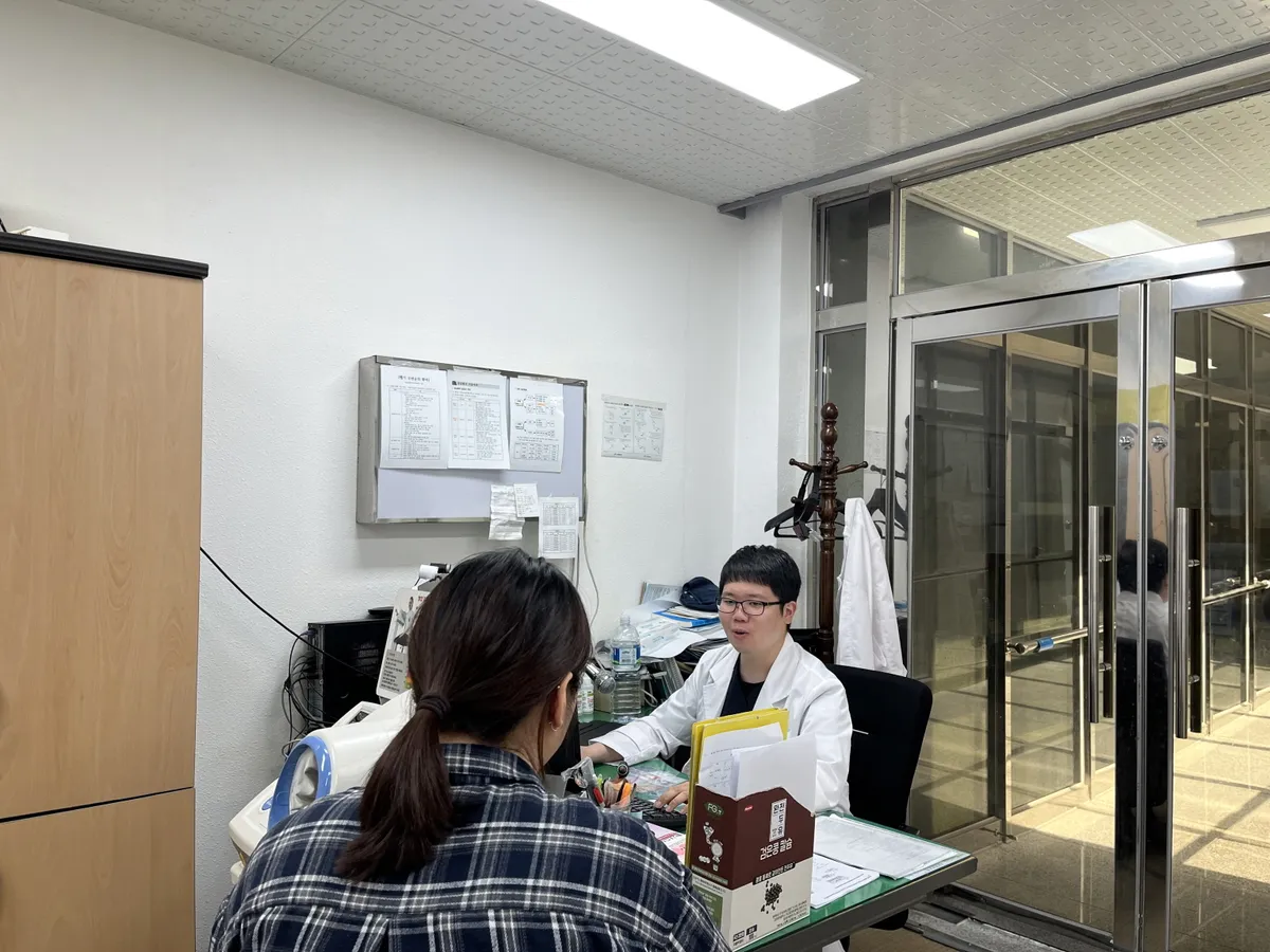 진도군, 의료 공백 해소 위해 시니어 의사 채용 및 진료체계 개편