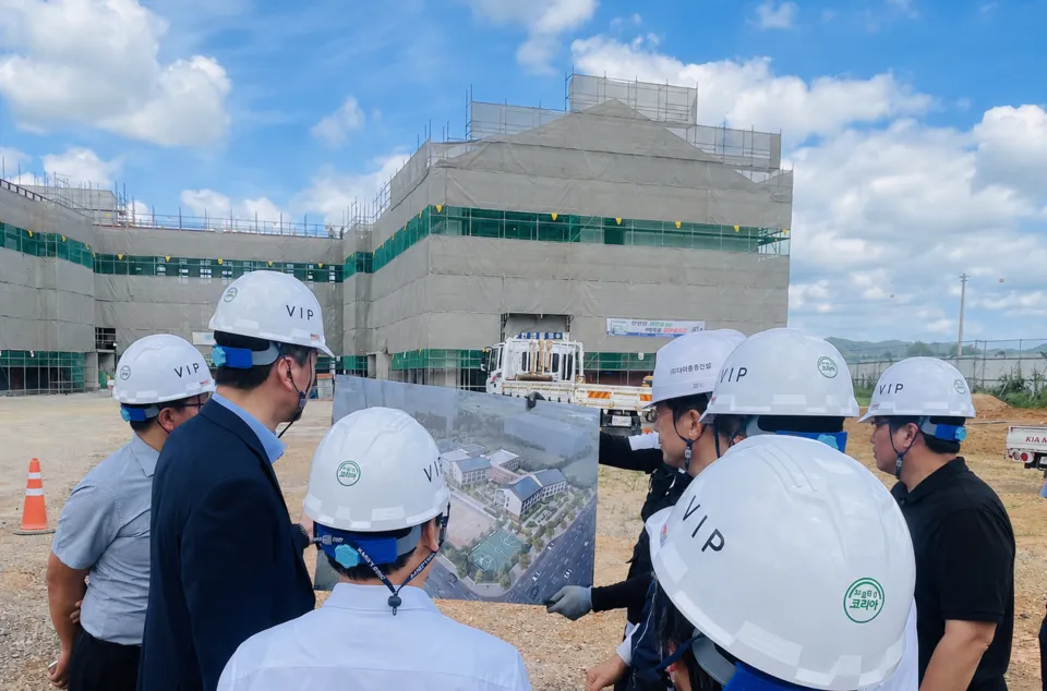 전남광주교육청, 장성 첨단3지구 신설학교 현장 점검…개교 준비 총력