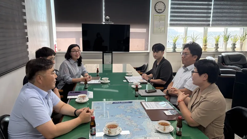 신안교육지원청, 추석 맞아 취약계층 학생 가정 주거환경 개선