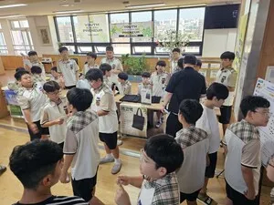 목포홍일중, 아산 유스프러너와 배우는 ‘착한 창업’ 실습
