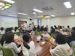 나주중앙초, 가족과 함께 떠나는 ‘책 헤는 밤’ 독서 축제 - 교육 | 전남광주뉴스