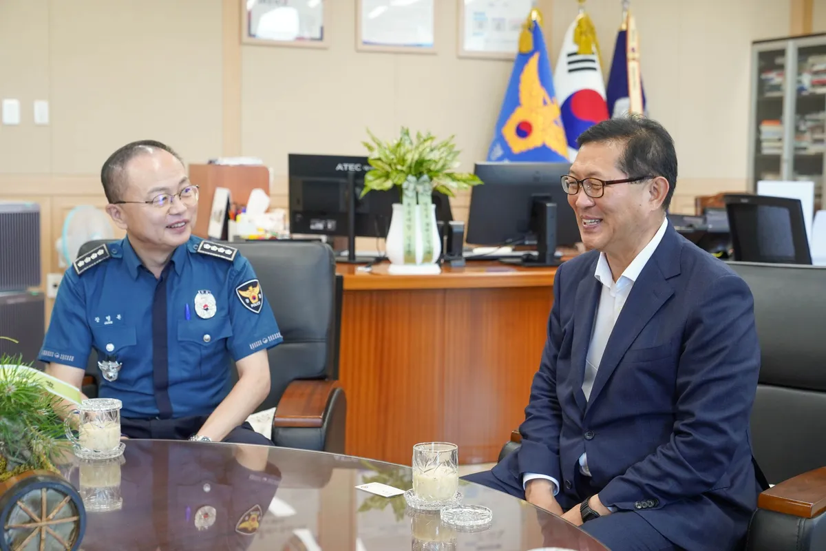강성휘 목포시장, 유관기관·언론사 잇단 방문…지역 협력 강화