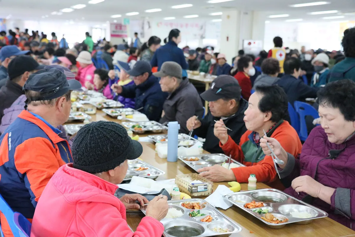 목포시, ‘IBK사랑의 밥차’ 하반기 운영 돌입…따뜻한 나눔 실천