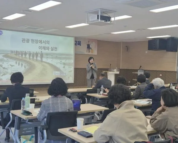 무안군, 문화관광해설사 대상 역량강화교육 실시 - 문화 | 코리아NEWS