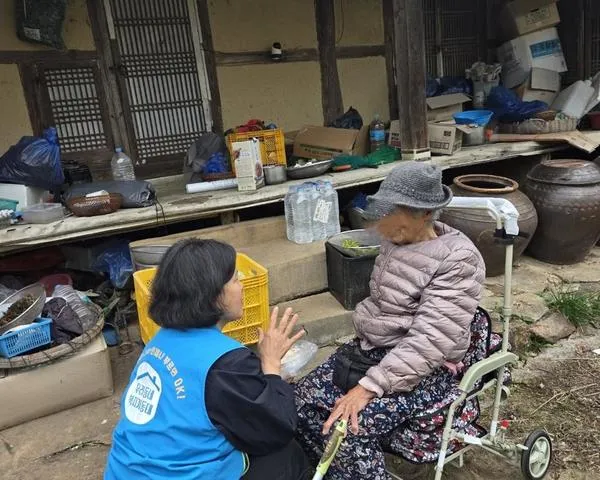 현경면 복지기동대, ‘청소하는 금요일’ 44회째 활동으로 따뜻한 나눔 이어가
