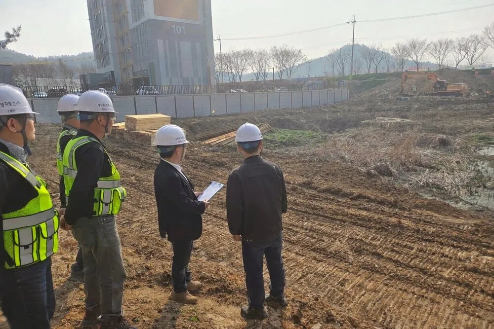 나주시, 해빙기 지반 약화 대비 건설 현장 안전관리 강화 - 건설 | 코리아NEWS