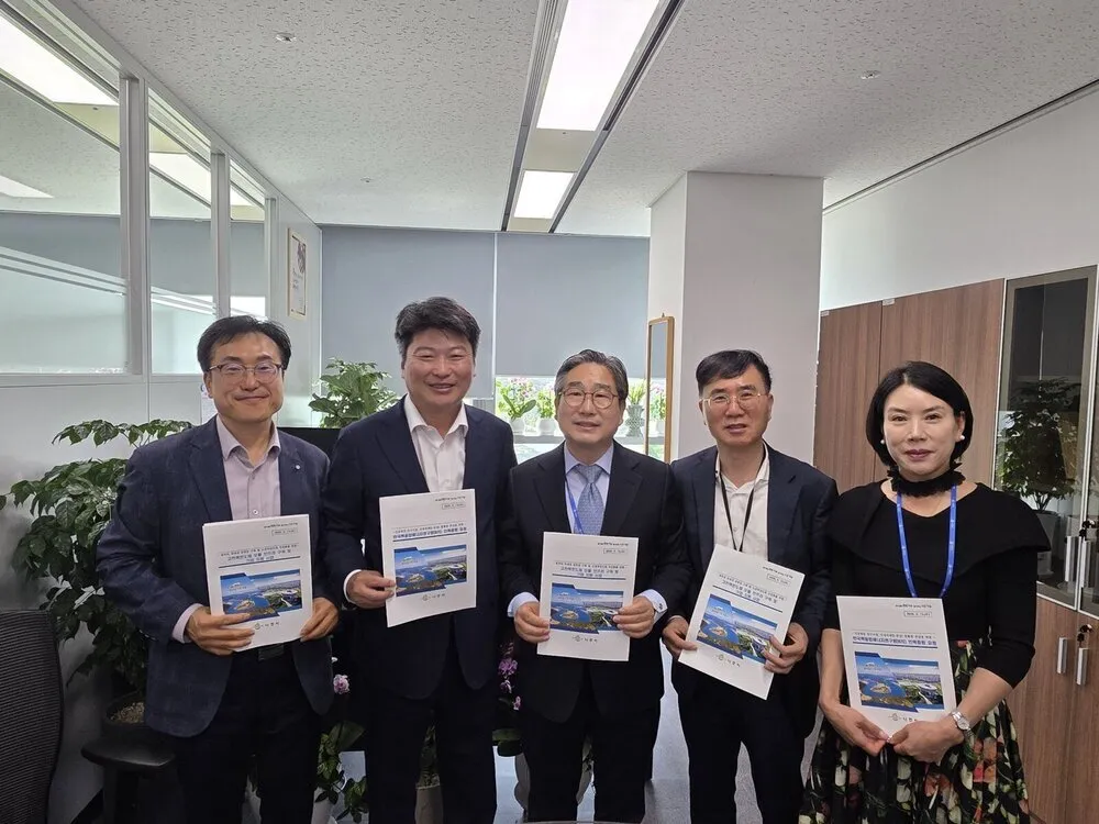 나주시, 고전력반도체·핵융합 국가전략 기육성 위한 국비 50억 원 건의 - 행정 | 코리아NEWS