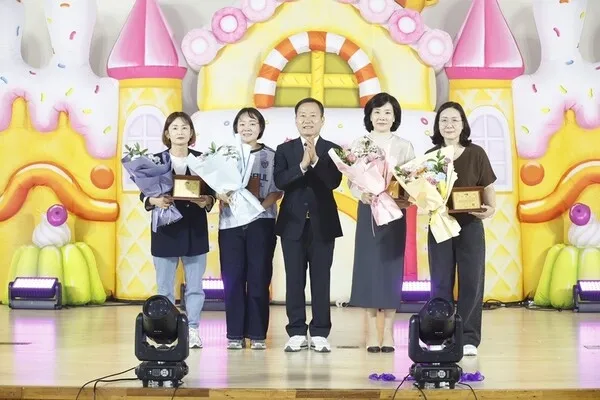 신안군 어린이집 꿈나무 큰잔치, 400여 명 참여 성황