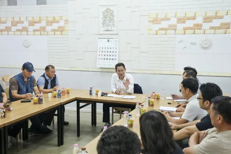 손훈모 순천시장, 무더위 속 역전시장 방문…재건춱·민생 현안 해결 총력