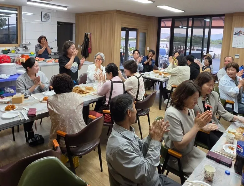 팬클럽으로 마을을 살린다, 영암 송산마을의 ‘관계형 공동체’ 도전