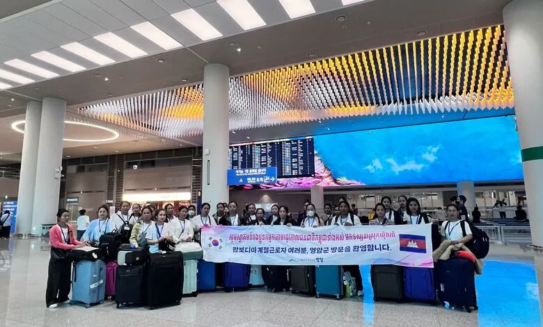 영암군, 캄보디아 계절근로자 200명 대거 입국…모내기철 농촌 일손 돕는다